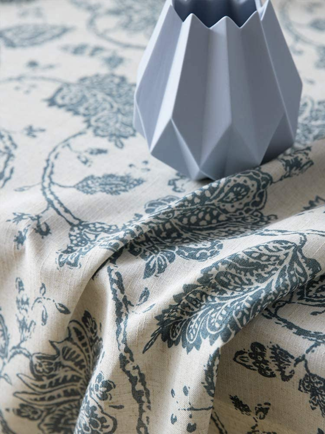 Floral Printed Cotton Tablecloth for Dining Table, Patio Table, Picnic Table, Hotel Buffet Table - Blue